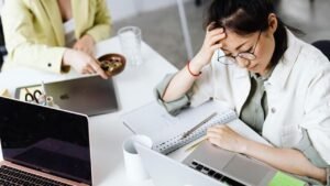 dampak hustle culture