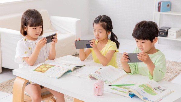 Screen Time yang Edukatif untuk Anak Generasi Alpha