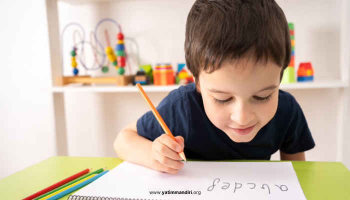 Mengenalkan Huruf dan Angka pada Anak