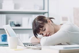 Power Nap: Istirahat Singkat untuk Meningkatkan Konsentrasi