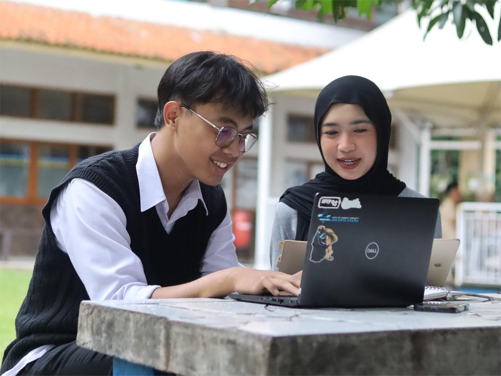 Magang bagi Mahasiswa: Cara Mendapatkan dan Manfaatnya
