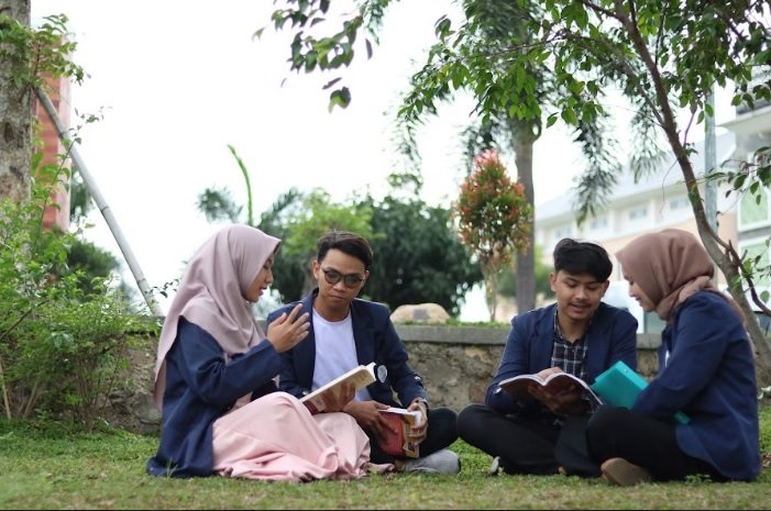 Cara Beradaptasi dengan Lingkungan Kampus yang Baru