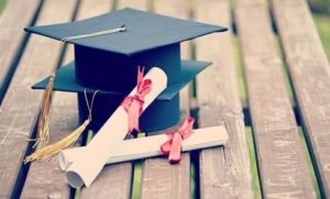 Strategi Berburu Beasiswa Kuliah S2 Dalam dan Luar Negeri: