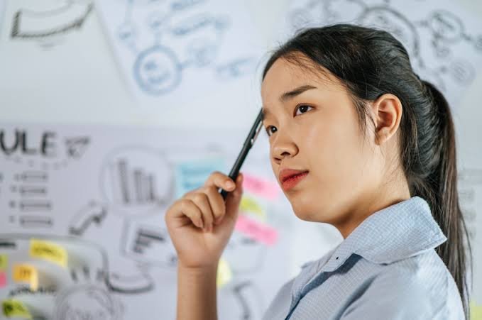Panduan Mengembangkan Soft Skill Penting Dunia Kerja